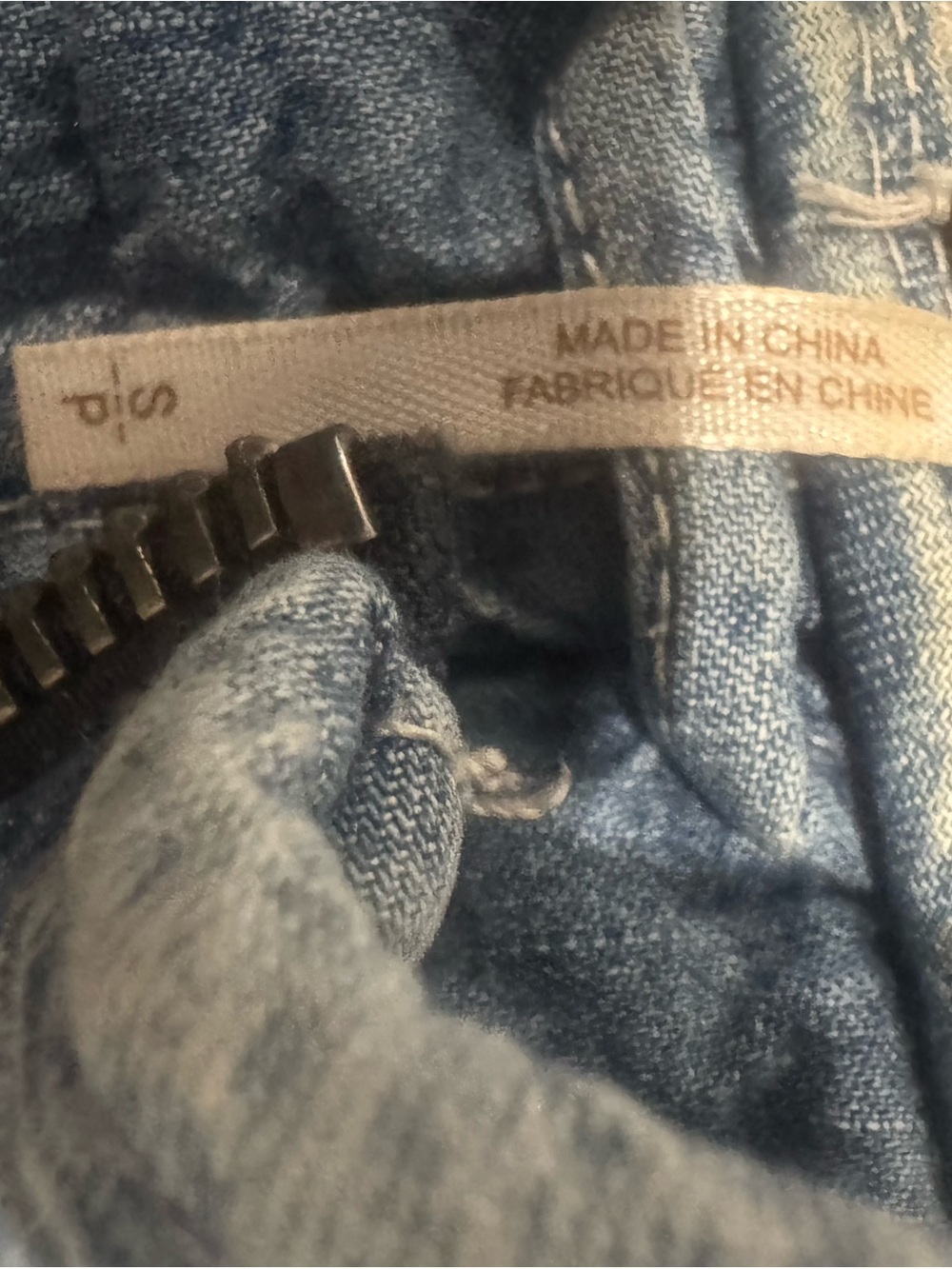 Free People Light Blue Quilted Denim Jacket with Navy Trim - Picture 2 of 2